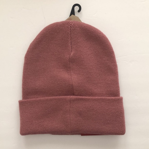 LEVI’S CUFFED BEANIE 🍁 - Picture 2 of 5